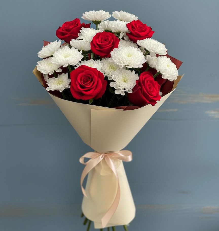 Букет цветов из: Розы и Хризантемы в Свободный