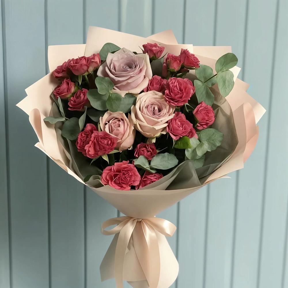 Букет цветов из: Гвоздики и Розы в Свободный