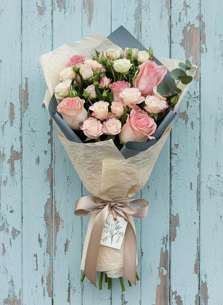 Букет цветов из: Розы в Свободный