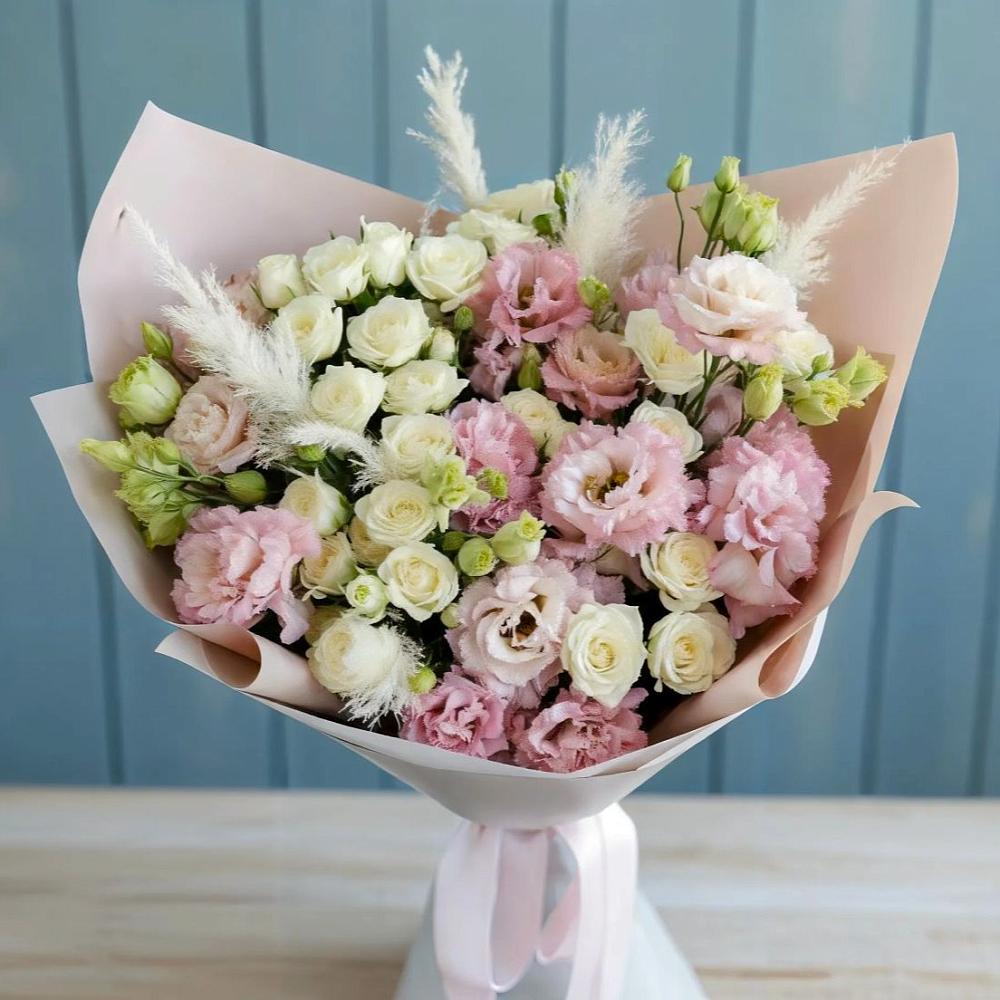 Букет цветов из: Альстромерии и Розы в Свободный