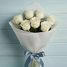 Букет 7 Белых роз Эдлесс Лав в Свободный