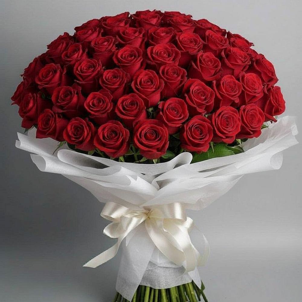 Букет 101 Красная роза Блэк Мэджик в Свободный