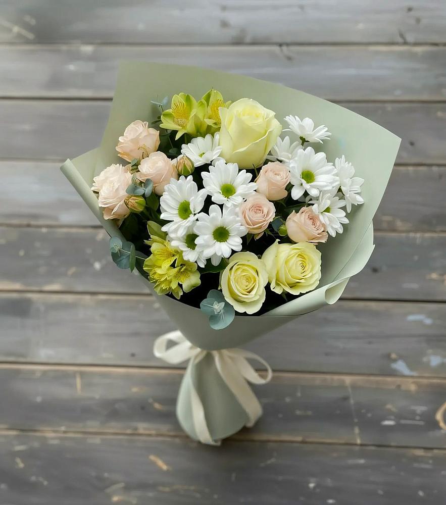 Букет цветов из: Альстромерии, Розы и Хризантемы в Свободный
