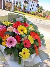 Букет цветов из:  Герберы #REPLACE_PRED# Свободный
