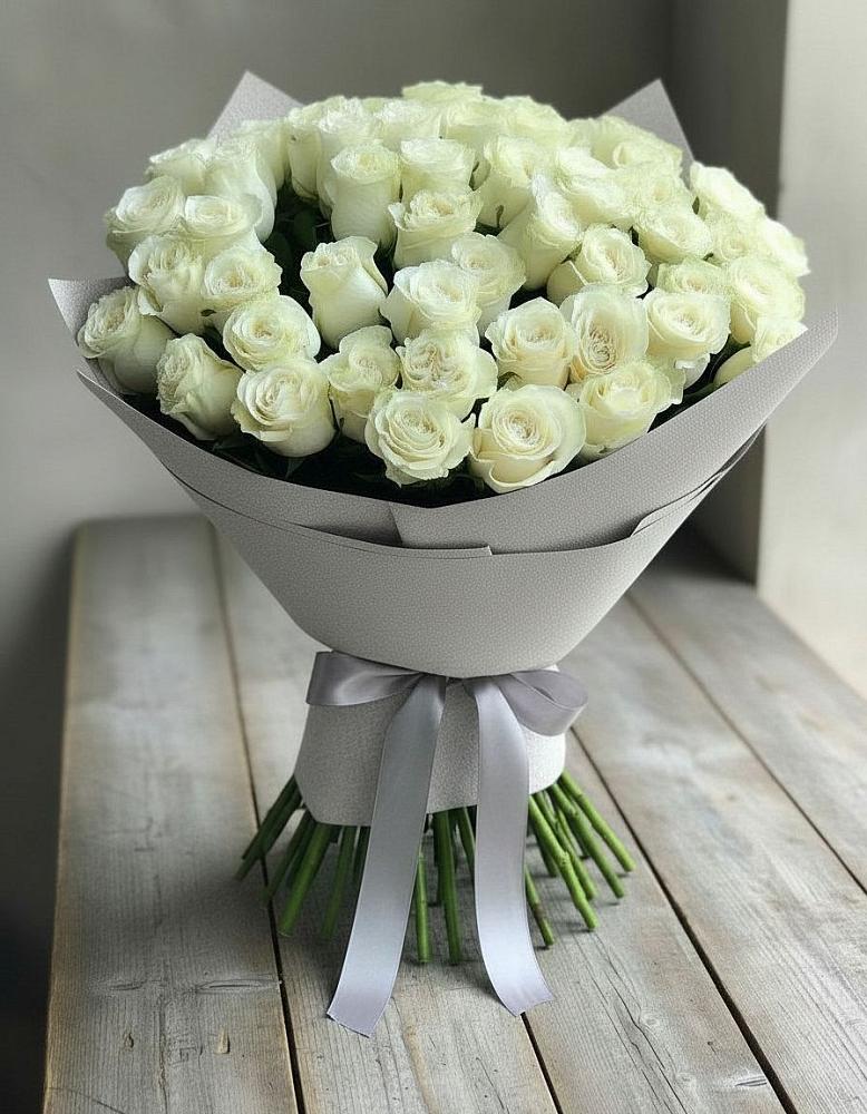 Букет 35 Белых роз в Свободный
