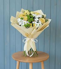 Букет цветов из:  Хризантемы и Розы #REPLACE_PRED# Свободный