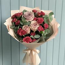 Букет цветов из:  Гвоздики и Розы в Свободный